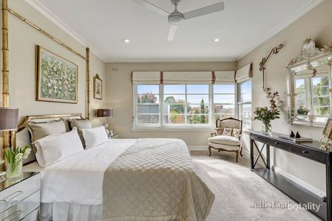 Property photo of 1/568 Toorak Road Toorak VIC 3142