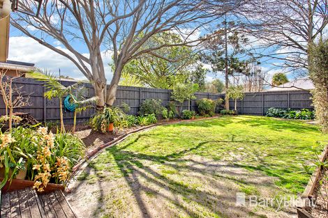 Property photo of 35 Elliot Street Mordialloc VIC 3195