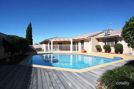 8 Robina Dr, Avoca, QLD 4670