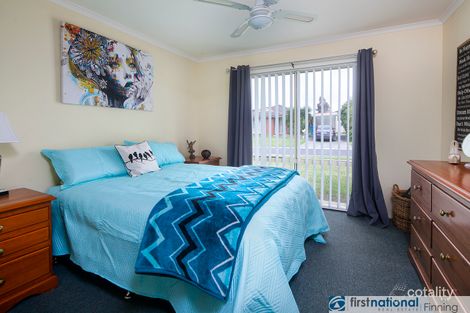 Property photo of 10 Greenbriar Way Cranbourne West VIC 3977