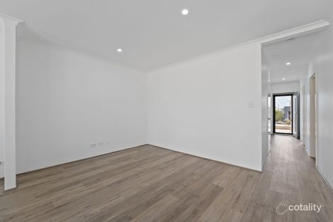 Property photo of 11 Pharlap Parade Baldivis WA 6171