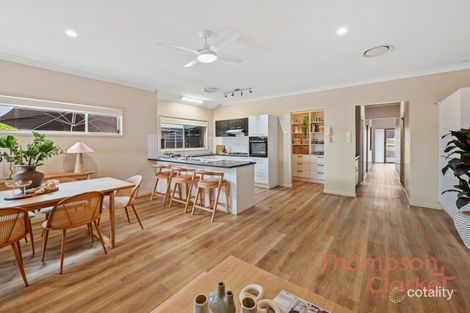 12 Grasshawk Dr, Chisholm, NSW 2322