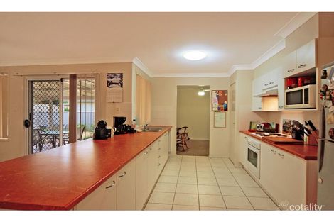 Property photo of 30 Gardenia Crescent Bomaderry NSW 2541