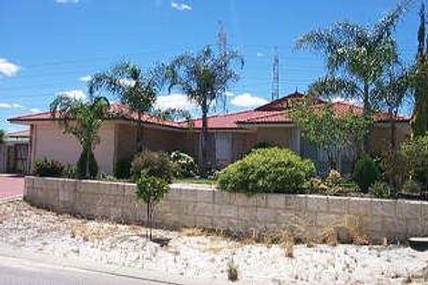 14 Manitoba Pl, Success, WA 6164