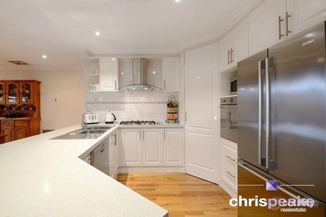 Property photo of 16 Domain Circuit Beaconsfield VIC 3807