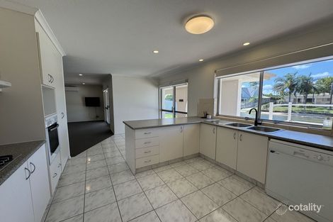 Property photo of 53 Kalimna Drive Broadbeach Waters QLD 4218