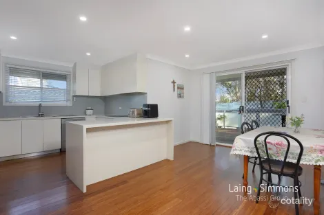 Property photo of 17 Kunipipi Street St Clair NSW 2759
