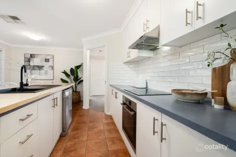 Property photo of 44 Barton Street West Wodonga VIC 3690