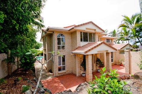 Property photo of 11 McInnes Place Mount Ommaney QLD 4074