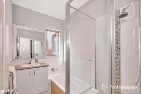 Property photo of 5/25 Lonsdale Crescent Waikiki WA 6169