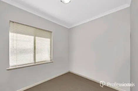 Property photo of 5/25 Lonsdale Crescent Waikiki WA 6169