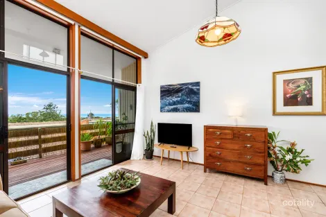 Property photo of 13/2 Langi Place Ocean Shores NSW 2483