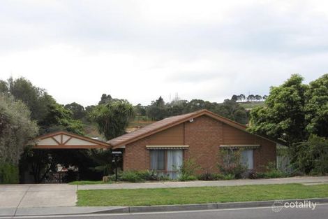 12 Lawrence Dr, Berwick, VIC 3806