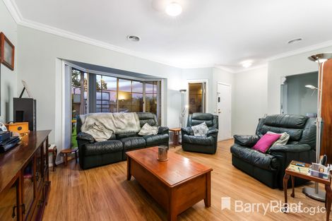 Property photo of 16 Martine Court Hoppers Crossing VIC 3029