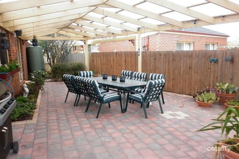 Property photo of 10 Roper Court Taylors Lakes VIC 3038