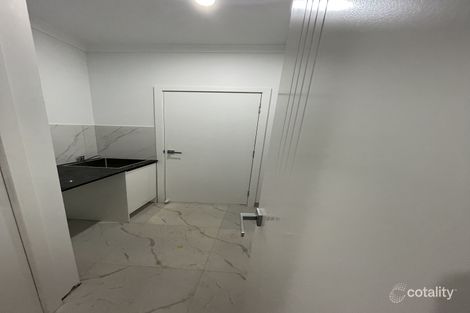 18 Dollarbird Dr, Deanside, VIC 3336