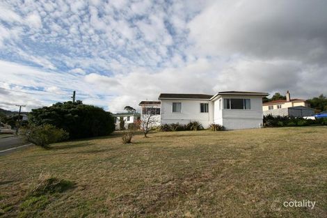 Property photo of 8 Zeehan Street Warrane TAS 7018