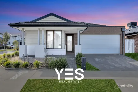 Property photo of 33 Inglewood Drive Werribee VIC 3030