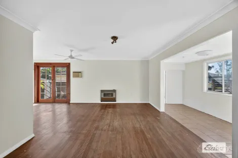 Property photo of 4 Whitby Close Taree NSW 2430