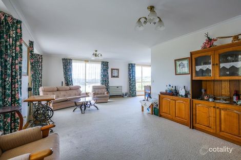 Property photo of 1 Beaujolais Court Berriedale TAS 7011