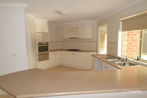 Property photo of 11 Sherbrooke Mews Somerville VIC 3912