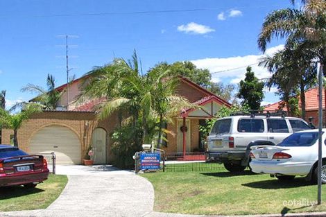 11 Weekes St, Balgownie, NSW 2519