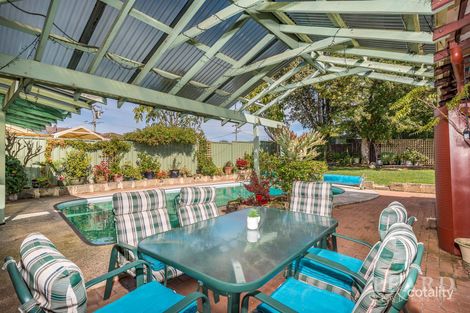 40 Glenbank Cres, Kallaroo, WA 6025