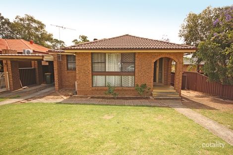 30 Lantana St, Macquarie Fields, NSW 2564