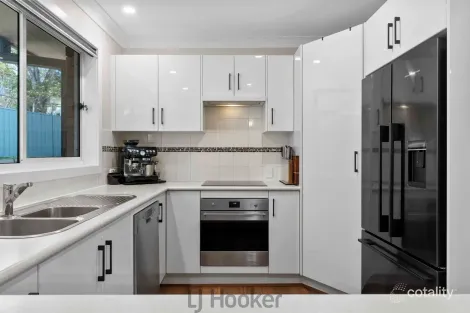 Property photo of 21 Hampstead Way Rathmines NSW 2283