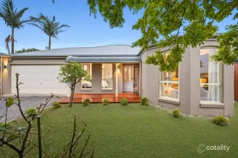 72 Kingston Ave, Narre Warren South, VIC 3805