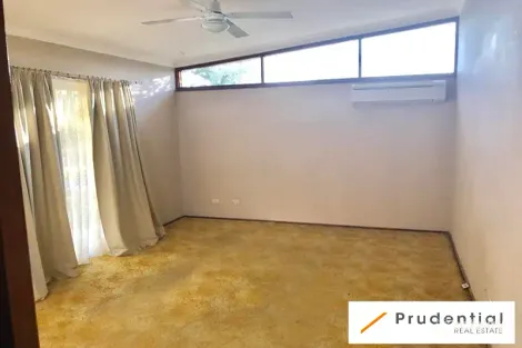 Property photo of 9 Gloucester Street Macquarie Fields NSW 2564