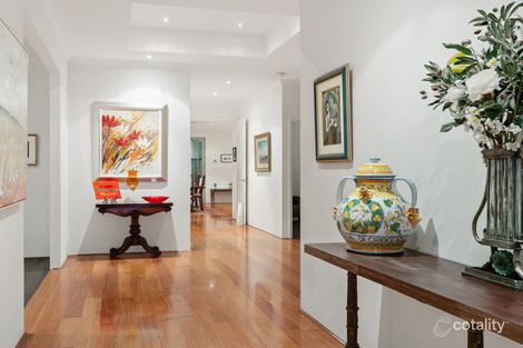Property photo of 2 Spiderlily Mews Karrinyup WA 6018