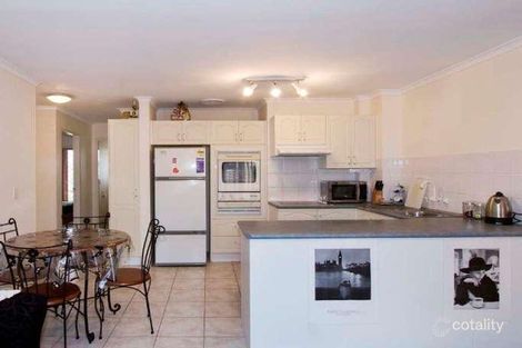 Property photo of 7/156 Surf Parade Broadbeach QLD 4218