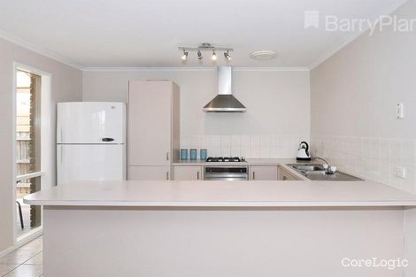 Property photo of 39 Newlyn Drive Craigieburn VIC 3064