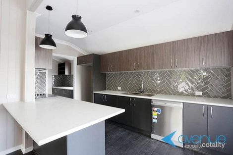 Property photo of 2/15 Cottenham Street Fairfield QLD 4103