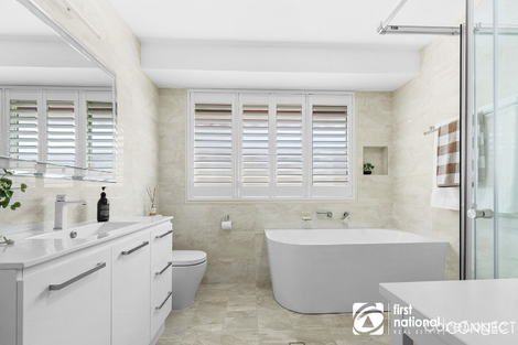 Property photo of 19 McGilvray Place Rouse Hill NSW 2155