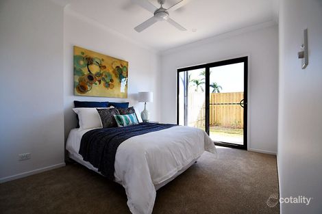 16 Park Cove Bvd, Hope Island, QLD 4212