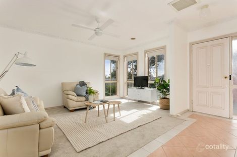 Property photo of 4/10 Linden Avenue Ivanhoe VIC 3079