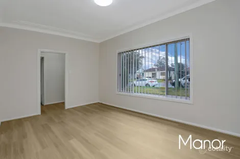 Property photo of 28 Davis Road Marayong NSW 2148