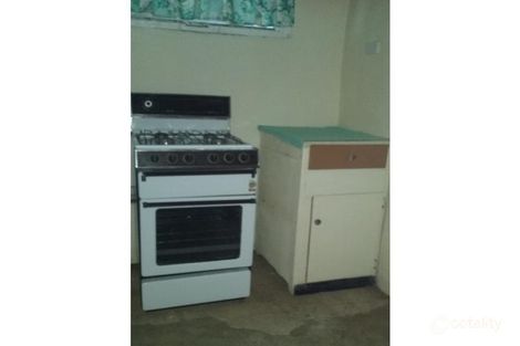 Property photo of 19 Rethammel Road Sapphire Central QLD 4702