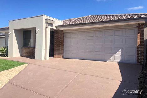 Property photo of 8 Solo Street Point Cook VIC 3030