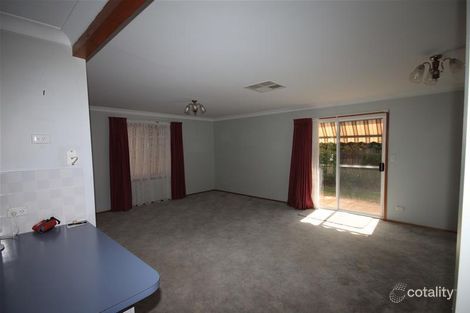 Property photo of 2/5 Cowper Close North Tamworth NSW 2340