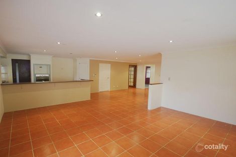 Property photo of 16 Roscrea Court Orelia WA 6167