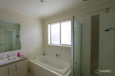 Property photo of 17 Vesper Avenue Tarneit VIC 3029