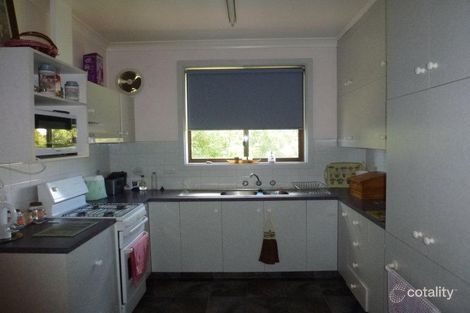 Property photo of 41 Lake Terrace East Mount Gambier SA 5290