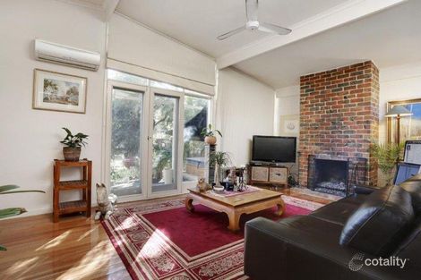 Property photo of 16 Oravel Avenue Malvern East VIC 3145