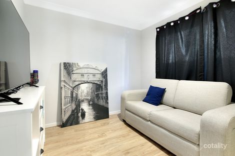 Property photo of 2/30 Scoter Avenue Paradise Point QLD 4216
