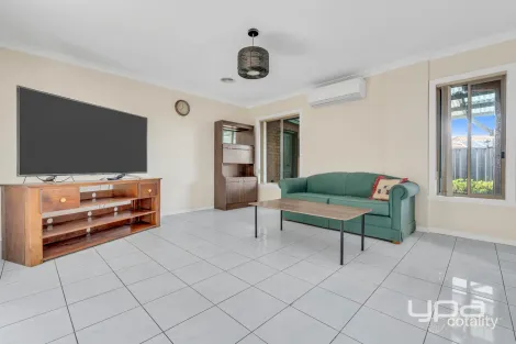 Property photo of 68B Eldorado Crescent Meadow Heights VIC 3048