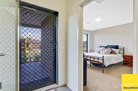 Property photo of 8 Wolomina Crescent Werribee VIC 3030