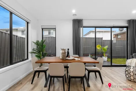 Property photo of 27 Bronze Street Tarneit VIC 3029